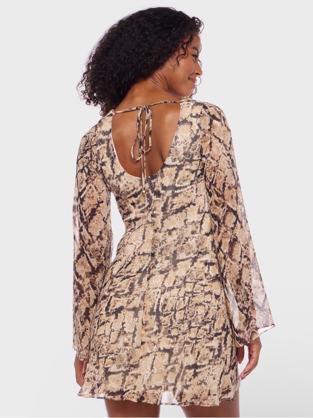 B Darlin Juniors' Snake-Print Tie-Back Long-Sleeve Short Dress Size 7/8 NWT